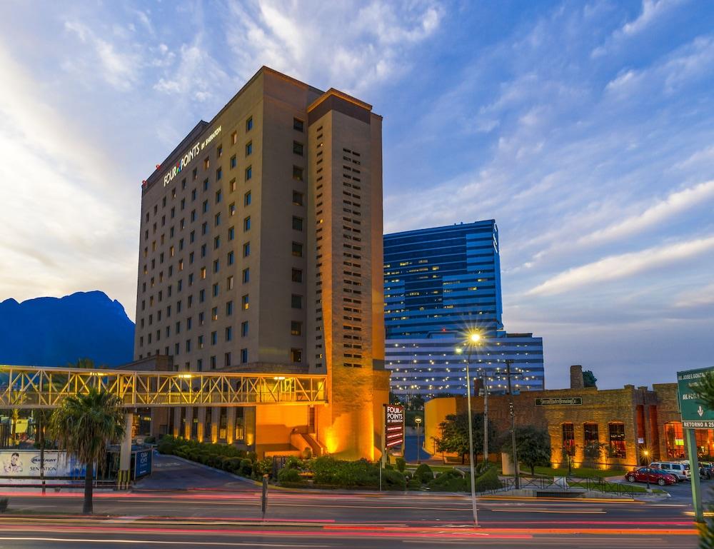 Four Points By Sheraton Galerias Monterrey Exterior photo